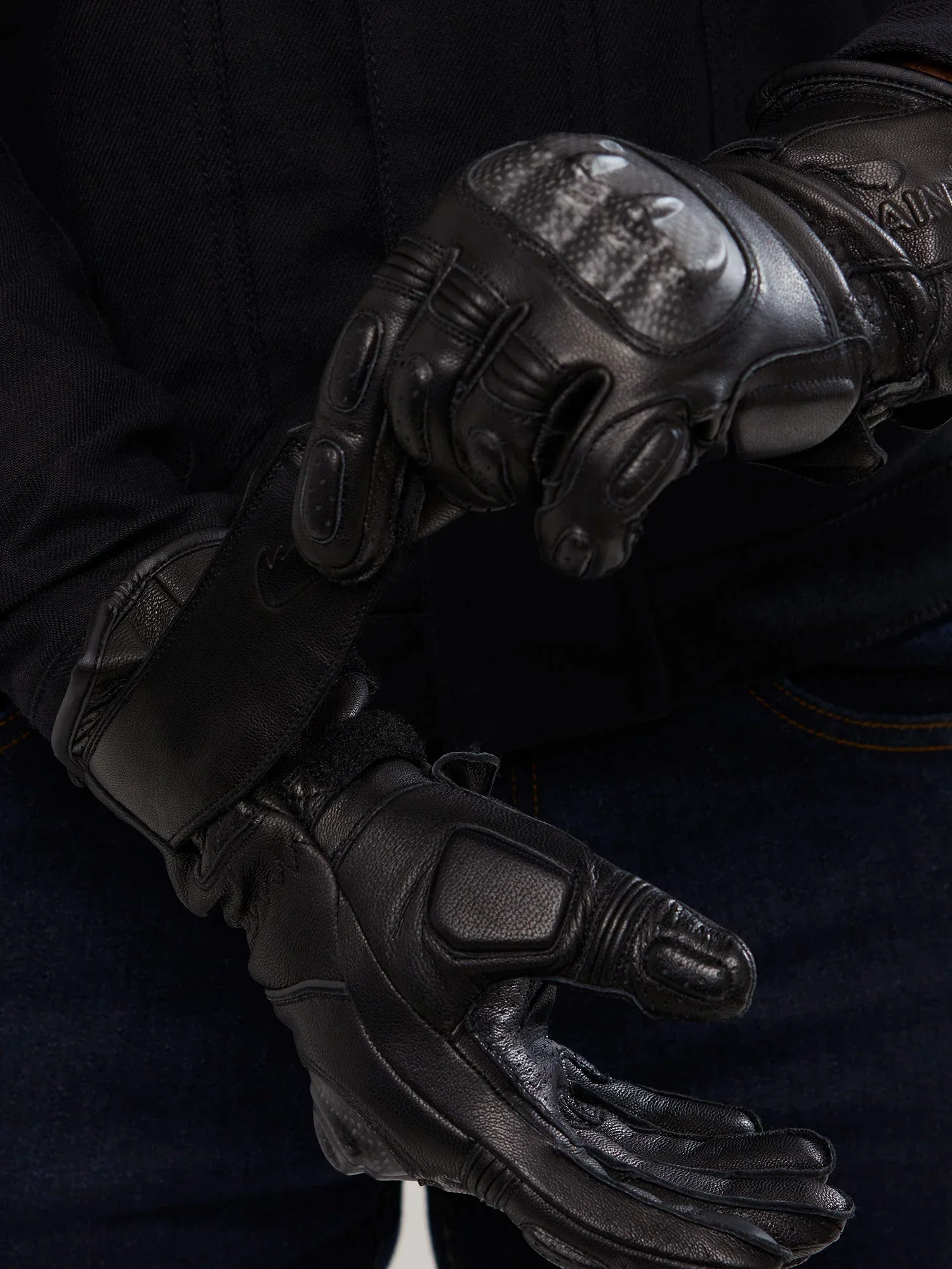 SA1NT Road Gloves 1.0 | Black - Image 7