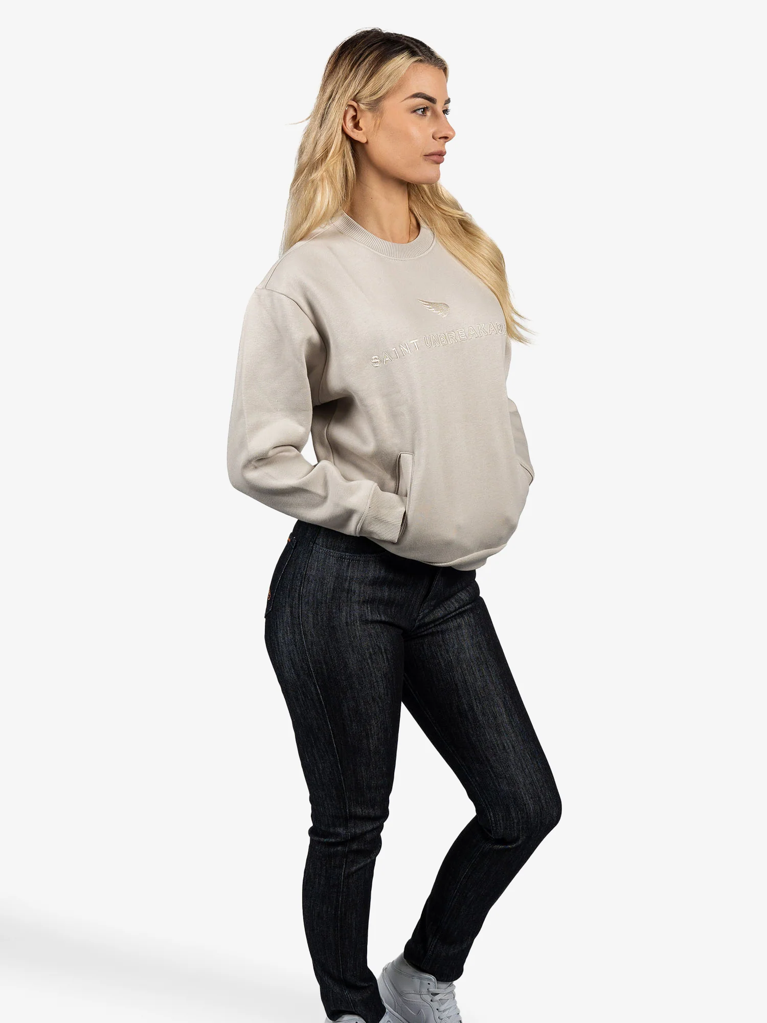 SA1NT Women's Embroidered Crew - Image 5